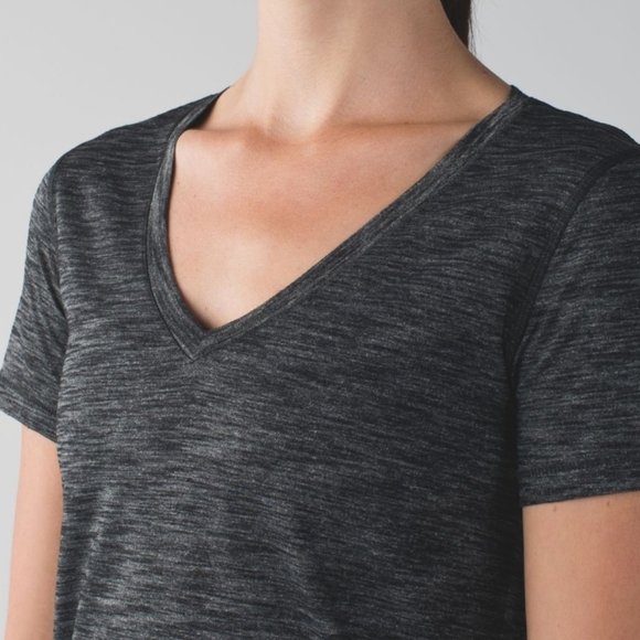 Lululemon What the Sport tee shirt - Picture 2 of 10